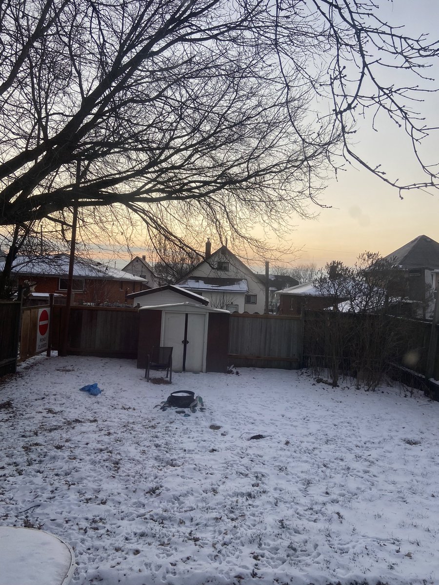 gauravrai27's tweet image. 🗓 November Review

👨‍💻Actively Job Hunting
🔥 Avg 13.6k Steps ~ 9km avg per day (streak of 3 active months)
✨ Meditating on a beautiful morning view was the best moment of November.
😴 I gain negative sleep debt (it’s a good indication of sleep quality)
🧘🏻‍♂️ Meditated: 17/30