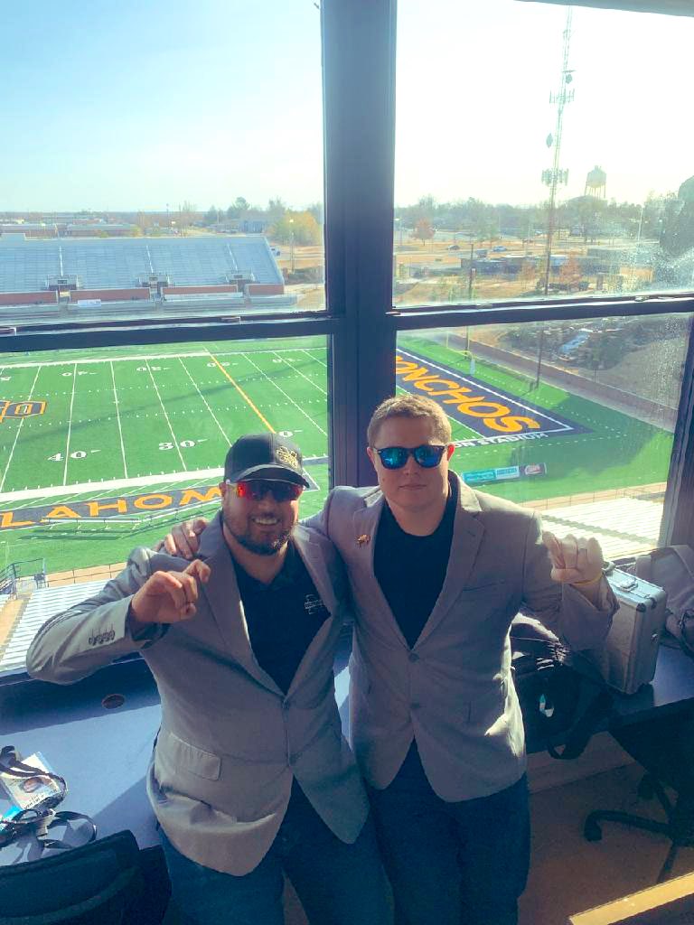 BuffSportsRadio's tweet photo. Resilient as they come.

@BigMacFtbl, you had a run for the ages. Hated to see it end, but the way y’all persevered week in and week out makes these former Buffalo proud as can be.

Thank y’all for having us broadcast your games this season. Wouldn’t want to be anywhere else. https://t.co/Lp1tEuf3DA
