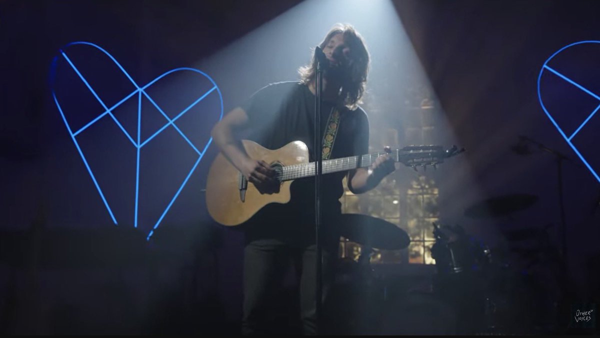 OtherVoicesLive's tweet photo. Live now from Dingle with the incredible @PaoloNutini 💙 #OV21 https://t.co/o6wPB6MuSD