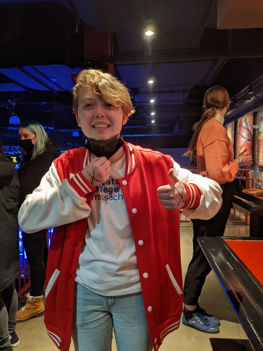 Amelia Thoms tweet media