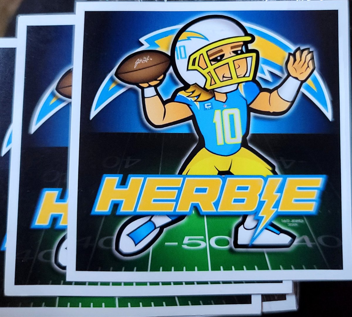RiversGirl17_'s tweet photo. I'm giving out 5 of these Herbie  magnets. Just Retweet and I'll randomly pick 5 people tomorrow before game time. Must be following. ⚡⚡⚡⚡⚡ https://t.co/r5t98AQMPp
