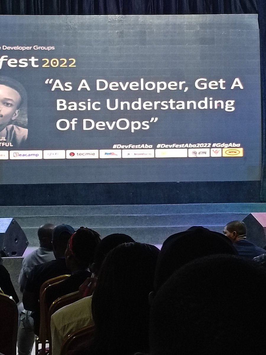 ugwu_joe's tweet photo. We were live #DevFestAba2022

#GDGAba2022 https://t.co/OgUpej054S