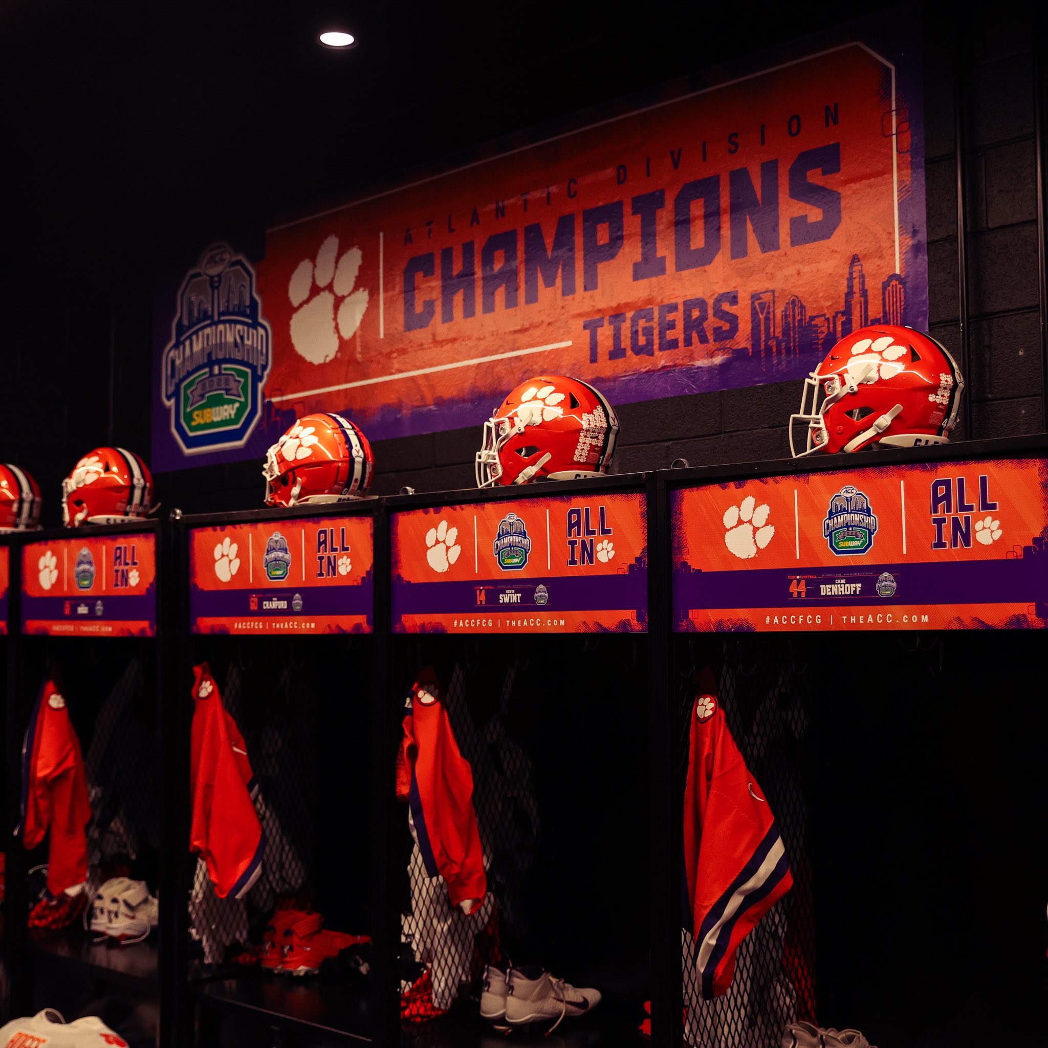 FjFrA-JWQAUtivr?format=jpg&name=large