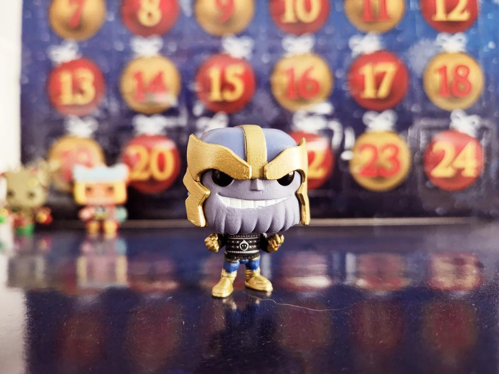 TKBM_'s tweet photo. 🎄Day 3🎄

It's always good to have a perfectly balanced holiday season!

#funkoPOP #Thanos #HappyHolidays https://t.co/RYcAyYFnN6