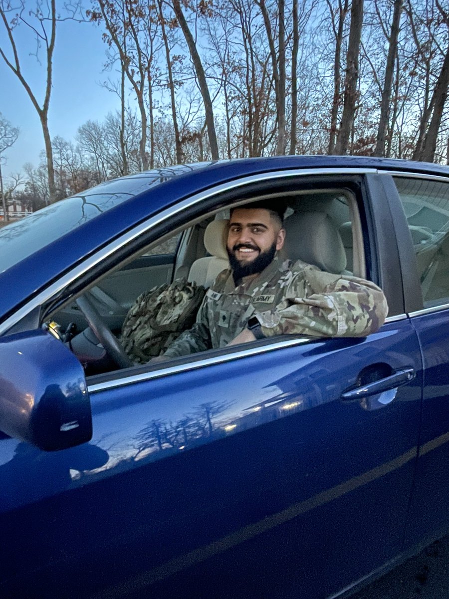 Ahmadiyya_Zion's tweet photo. Milwaukee and Zion Khuddam serving on the security team for the National Majlis-e-Shura of Lajna Imaillah USA https://t.co/A9FnbP20kD