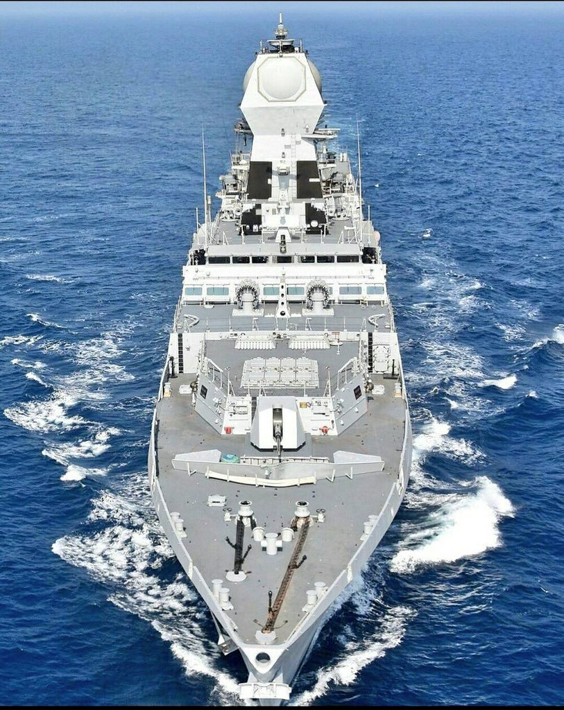 FaujiDKB's tweet photo. #NavyDay recognizes the achievements and role of the @IndianNavy. It is celebrated on December 4 every year, to commemorate #OperationTrident.

51 years ago this day, the Indian Navy attacked the Karachi harbor, during the 1971 Indo-Pakistan war. https://t.co/J7xf5FraRF