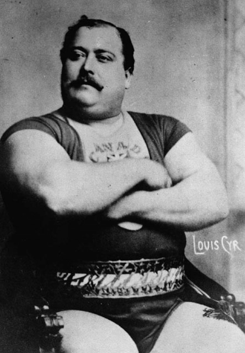 MrsIzieWalsh's tweet photo. Louis Cyr (1863―1912) was in his first strongman competition at the age of 17, when he faced Michaud of Quebec. The young White man defeated the reigning Canadian strongman by lifting a granite boulder weighing over 400 pounds. #OHREP #OHSpeaks https://t.co/w0sH9r7Pqs