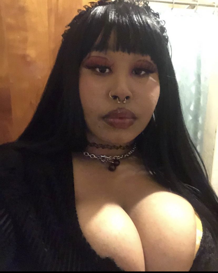 highoffFendi☮️ tweet media