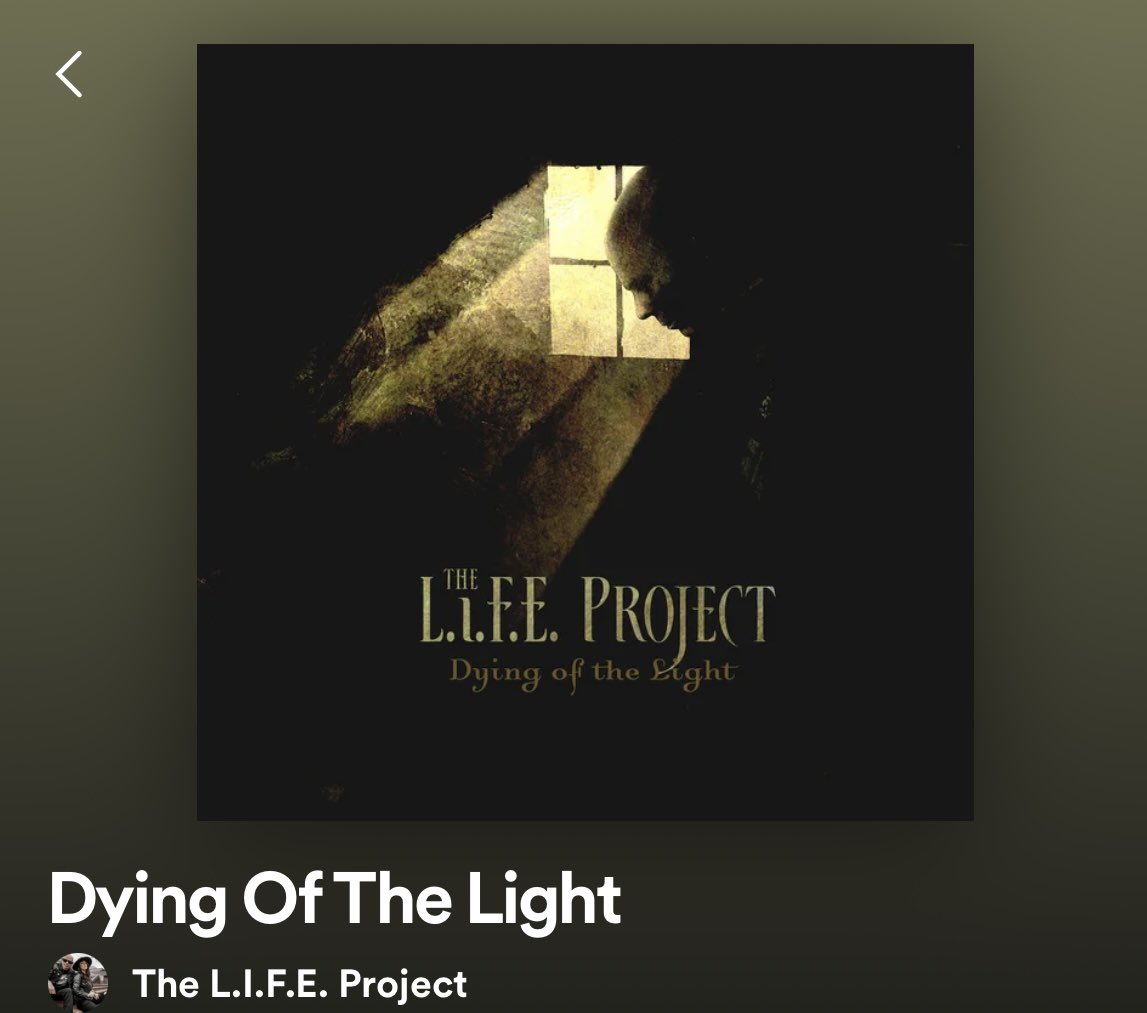 本日のcodm前の1曲は
#codm
#CoDモバイル 
#CoDMobile 
#thelifeproject

The L.I.F.E. Project - 
Dying of the Light (Official Video) youtu.be/OZByV7Vs5Ds @YouTubeより