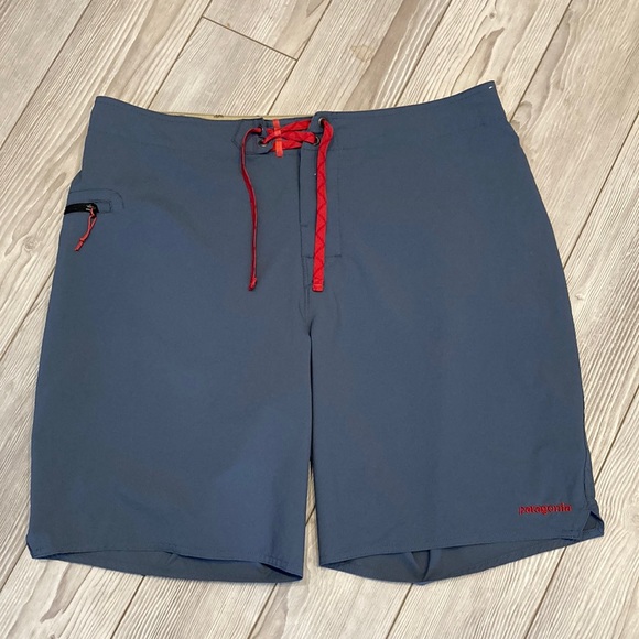 harmonysnotes's tweet image. So good I had to share! Check out all the items I'm loving on @Poshmarkapp #poshmark #fashion #style #shopmycloset #nobrand #nike #patagonia: posh.mk/xIb9u6pbtvb