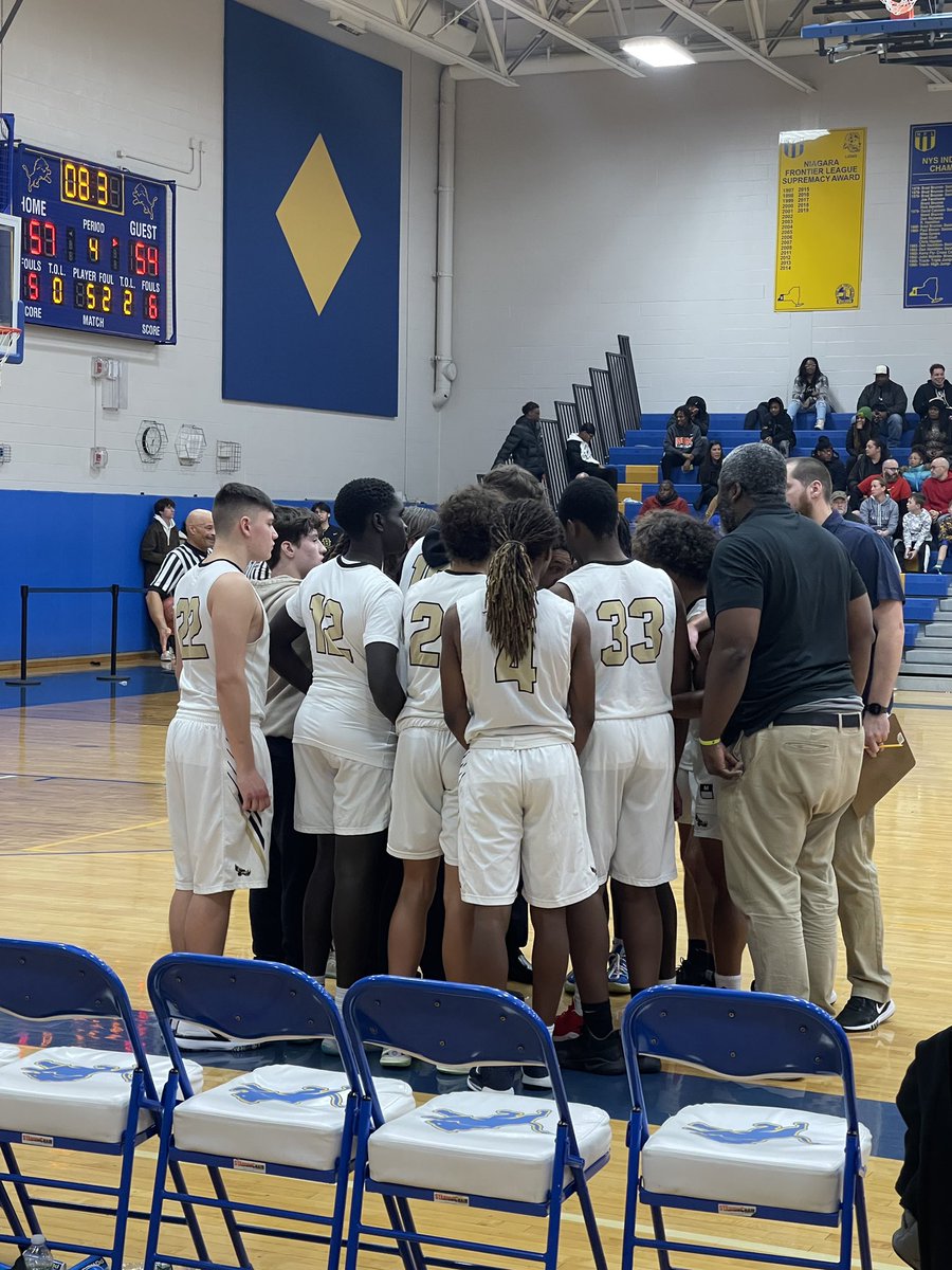 OharaHawksMBB's tweet photo. Hawks come away with their first win of the season against Middle Early College.

Cardinal O’Hara - 57
MEC - 54 https://t.co/b3lajeFRj9