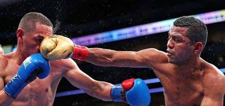 En mi humilde opinión la pelea Chocolate vs Gallo Estrada terminó en un empate clarísimo. #Boxeo 🥊❤️

#TriunfandoChocolate 
<a href="/chocolatitobox/">Roman Gonzalez</a> <a href="/GalloEstradaOfi/">Gallo Estrada</a>