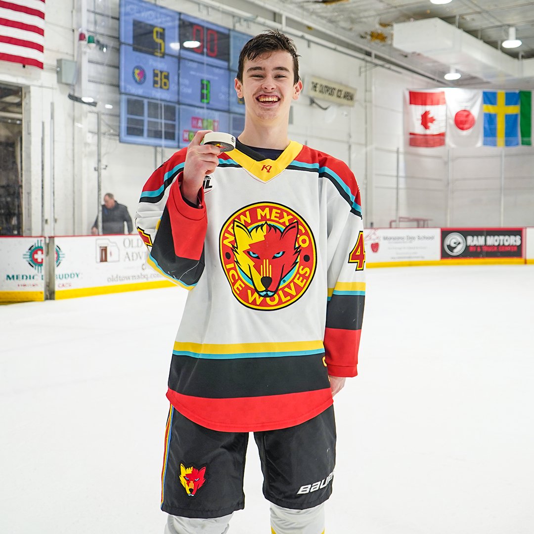 Congrats to defensemen Jameson Klein on scoring his first career NA3HL goal!