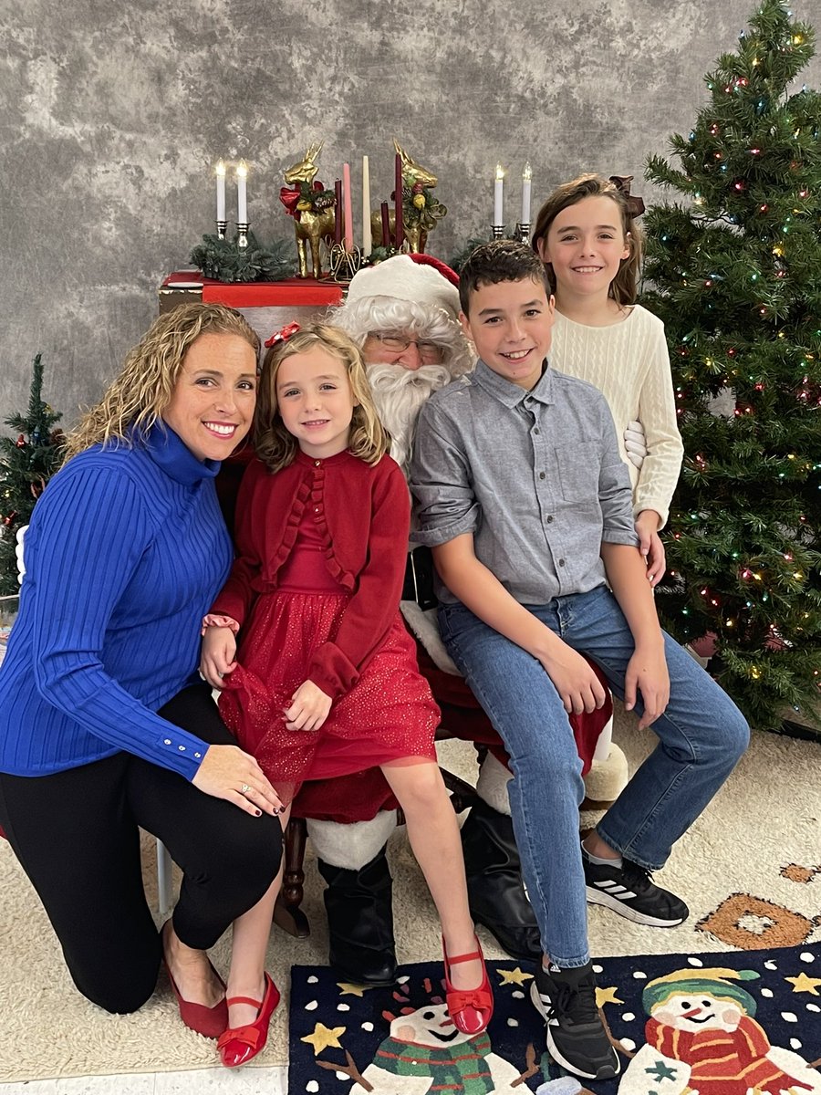 #WeBelieve 
Happy holiday season from our clan to yours. #mywhy #family #ohana