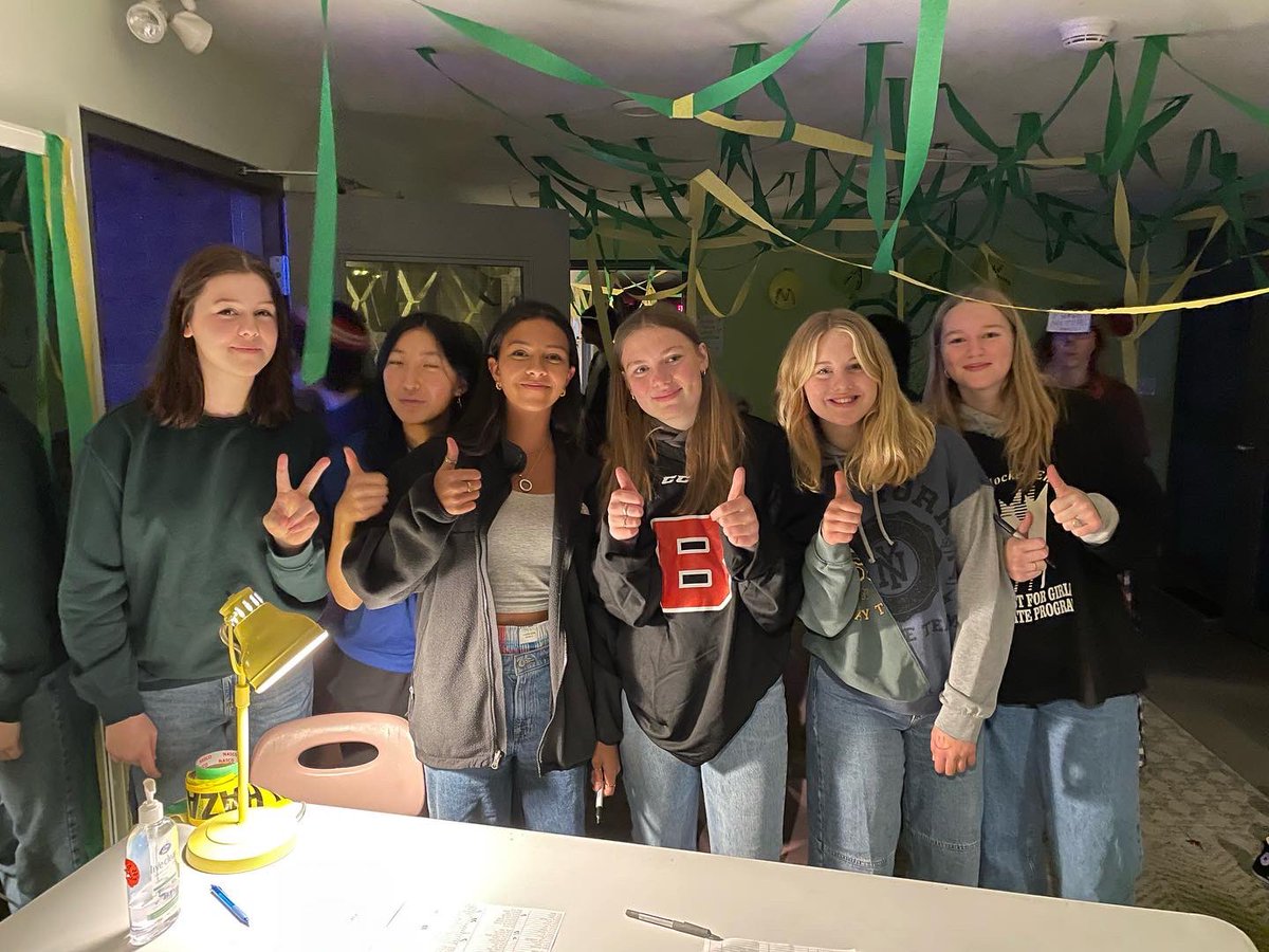 headofbrentwood's tweet photo. Awesome Mack Open House! #frogsrule #choosetobe https://t.co/4OXJToNxcX