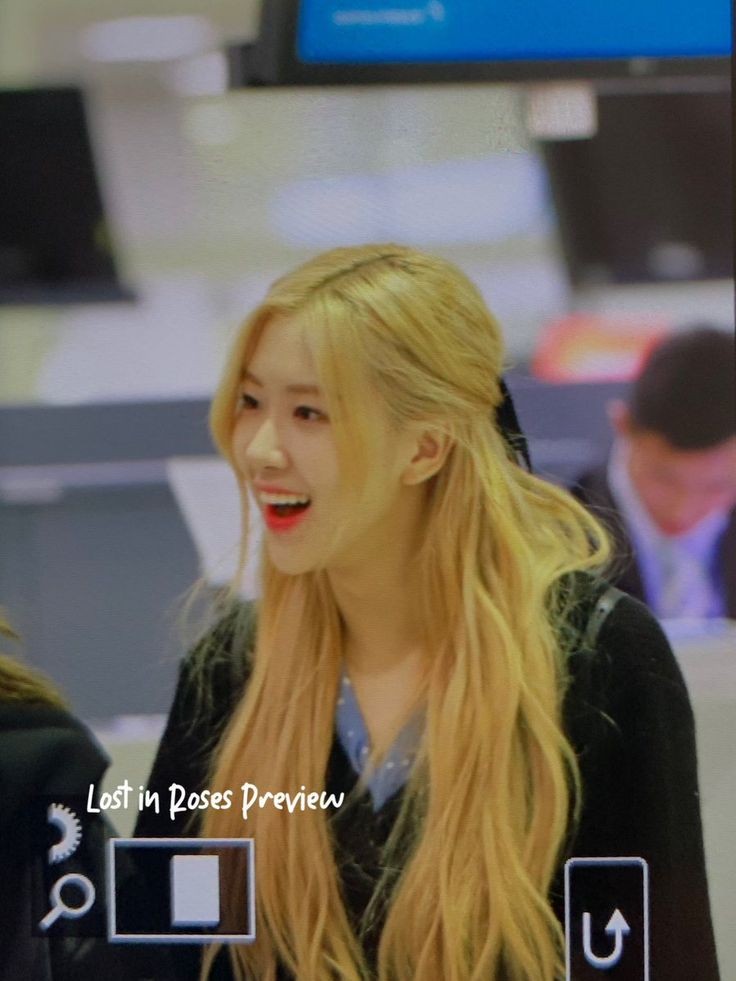 ROSÉ is YOUR artist. It is YOUR job to protect her from any defamation. We, as Rosé fans, really want you to start taking actions against media and communities that invade her image as an artist and human being. Enough is enough! <a href="/ygent_official/">YG FAMILY</a>

YG PROTECT ROSÉ 
#Protect_ROSÉ