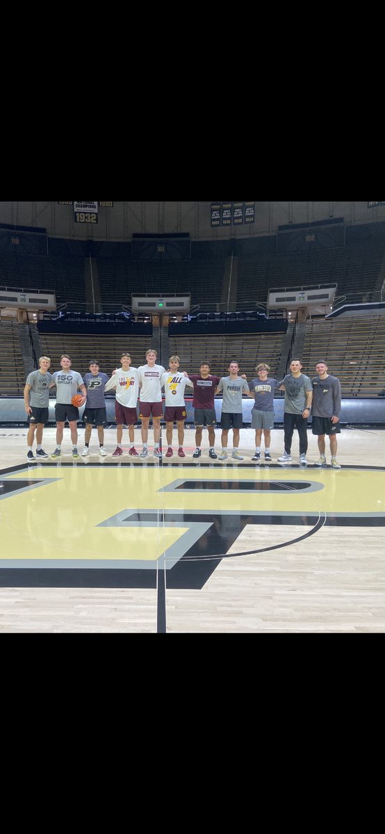 PurdueMBB's tweet photo. Boilers move to 2-0 on the year after an absolute barn burner against @MNBBallMgrs! 82-81🍿🏀 https://t.co/fOHfCuhTxk