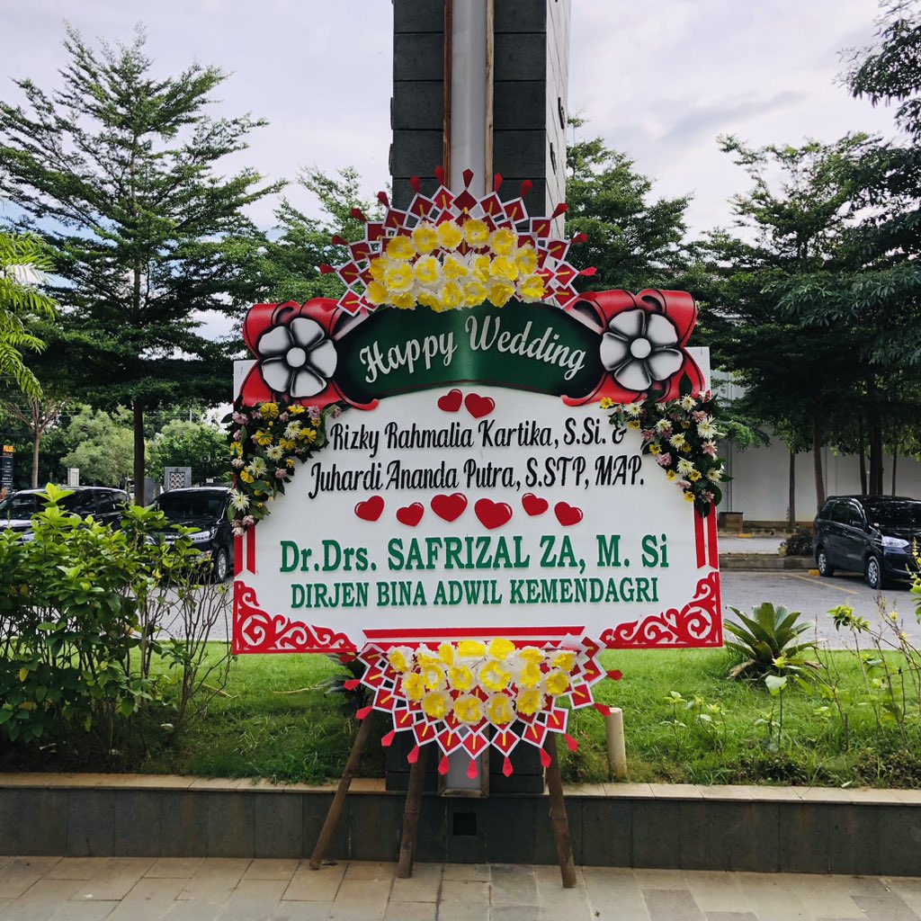 floristrembang's tweet photo. TOKO KARANGAN BUNGA DI REMBANG 24 JAM ☎️081215758846
WA https://t.co/oQUnQCUYP0…
#rembang #pamotan #sedan #kaliori #kragan #lasem #pancur #sale #sarang #sulang #gunem #jatirogo #sumber
#karanganbungarembang #tokokaranganbunga #tokobungaterdekat #bungapapanterdekat #florist https://t.co/vgvjchLNsQ
