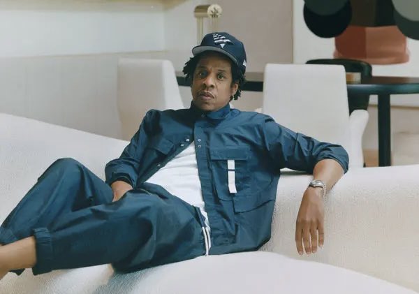 HoviBear's tweet photo. Jay-Z, The Philanthropist 

A thread 💎 https://t.co/1XnwrlNchK