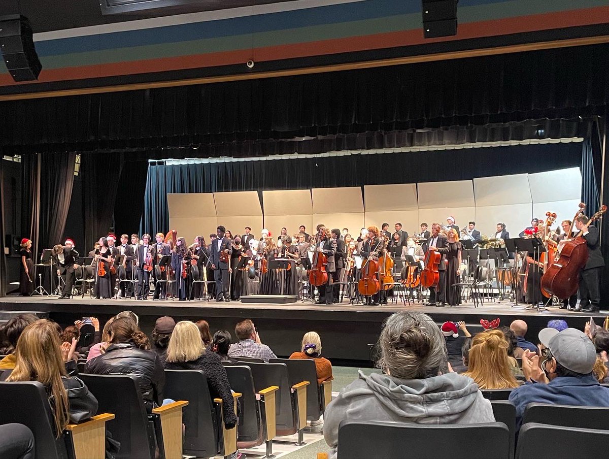 Clark HS Orchestra 🐾 tweet media