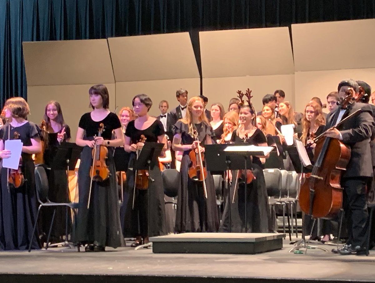 Clark HS Orchestra 🐾 tweet media