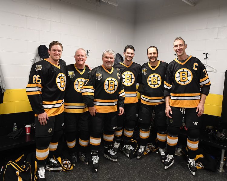 NHLBruinsAlumni's tweet photo. As expected, the Bruins Alumni D was dominant in a win over the Warrior For Life Fund All Stars today …. Miller, Simonetti, Bourque, McQuaid, Alberts, Chara https://t.co/3s8hkwYlVq