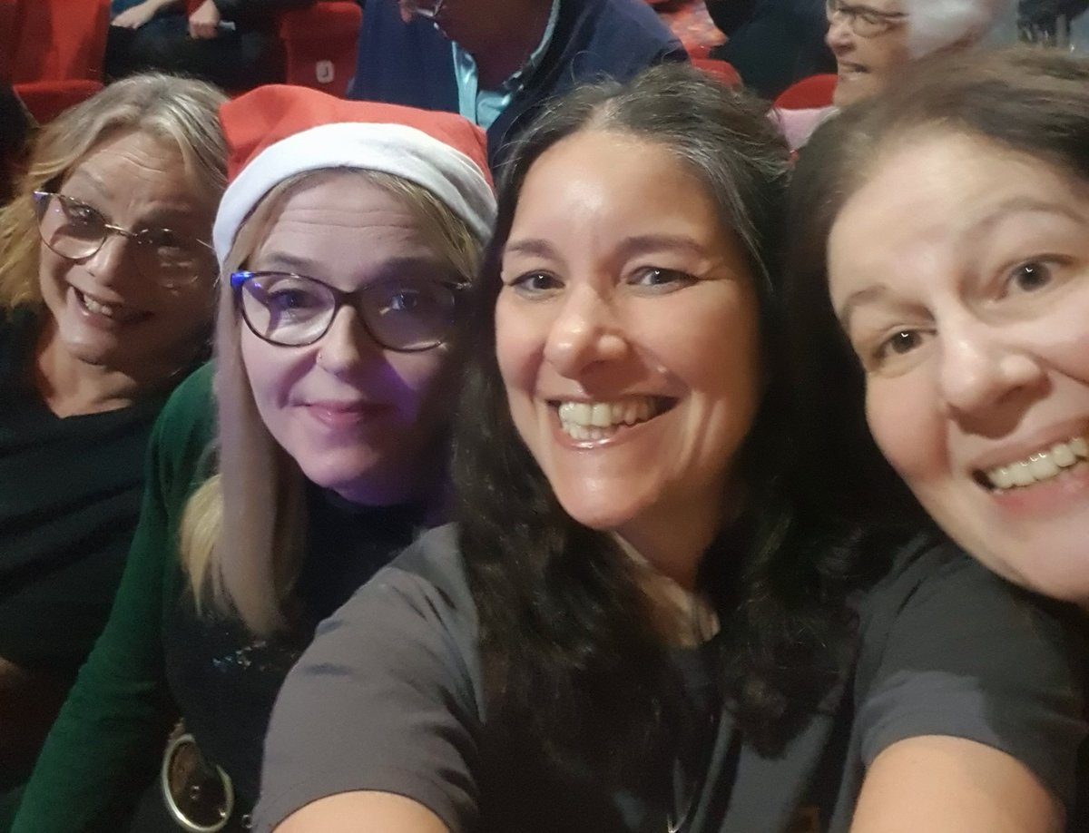 Sooooo needed night out with my girlies. Brilliant <a href="/That80sRockShow/">That 80s Rock Show</a> loved it! #livingonaprayer