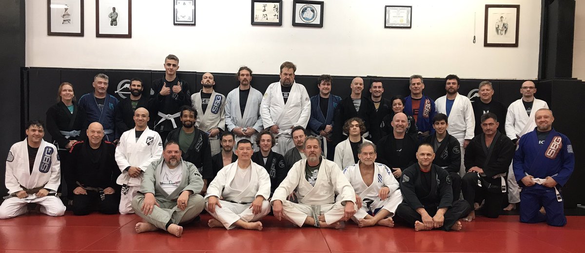 matt thornton 🦍📚 (@aliveness_ape) on Twitter photo Another phenomenal seminar with <a href="/HenryAkinsBJJ/">Henry Akins</a>
Every time I get a chance to train with coach Henry my understanding of our art deepens. This is the Jiu-Jitsu I love. And when it comes to fundamentals, there’s always more to learn.
Coach by profession, student for life. 🦍🙏🏻 Another phenomenal seminar with <a href="/HenryAkinsBJJ/">Henry Akins</a>
Every time I get a chance to train with coach Henry my understanding of our art deepens. This is the Jiu-Jitsu I love. And when it comes to fundamentals, there’s always more to learn.
Coach by profession, student for life. 🦍🙏🏻