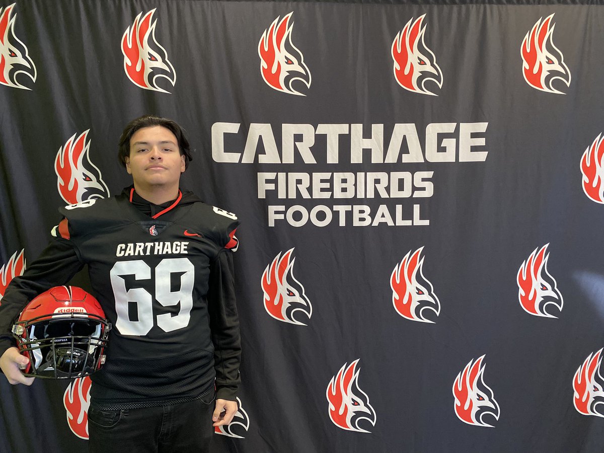 Thanks @JacobIodence <a href="/CoachDustinHass/">Dustin Hass</a> for a great visit today! Hope to be back soon. <a href="/Carthage_FB/">Carthage Football</a>