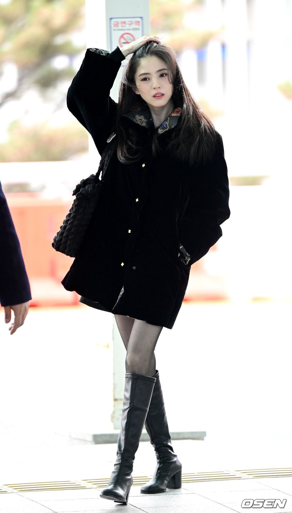 FjGDZPeVEAAYsPR?format=jpg&name=large