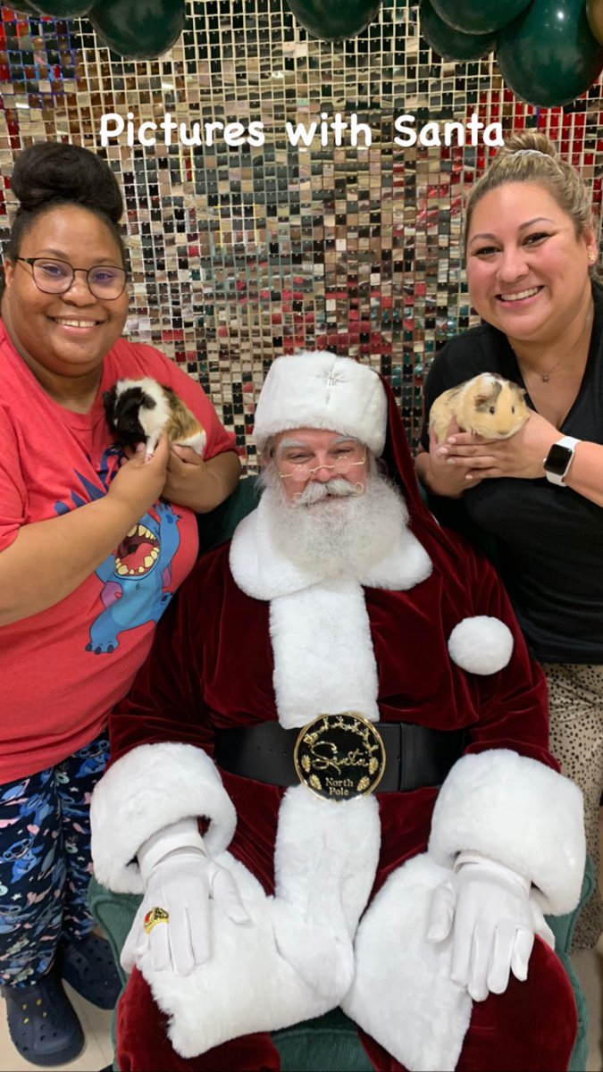 Mrs_E_Alejos's tweet photo. Kicking off December with a visit with Santa #leopardspotting #kindnessmattersatlse @mshenry24 @HumbleISD_LSE @LSELeopardsPTO https://t.co/inmlqfPcPD