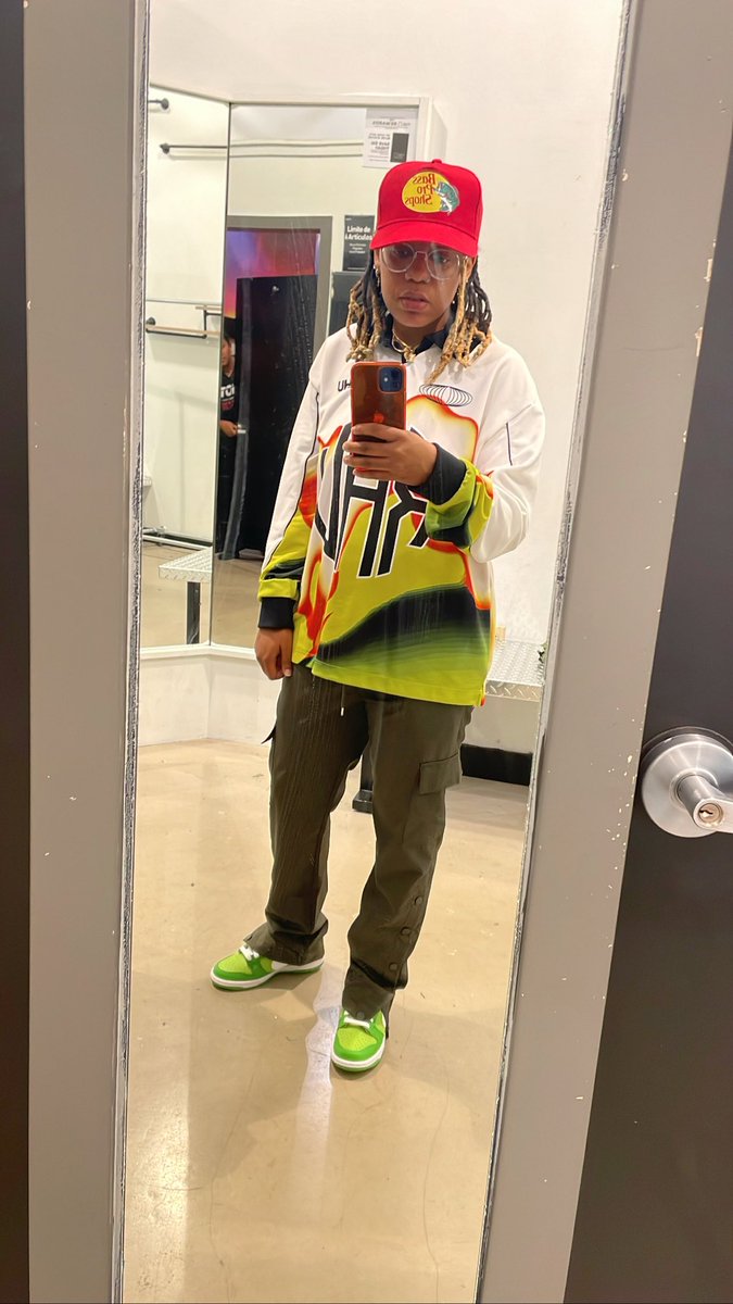 Mall chronicles