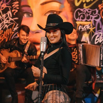 molylapatrona's tweet photo. #NuevaFotoDePerfil https://t.co/32BNVtAGMD