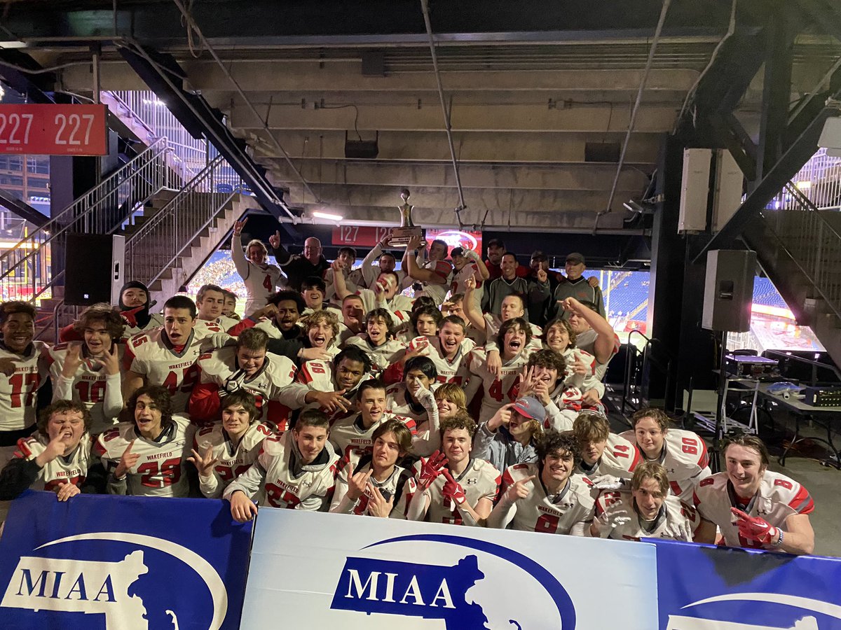 DrBrendanKent's tweet photo. Undefeated (13-0) Massachusetts State Champions

It's a great day to be a Warrior! https://t.co/7AACOQTrX0