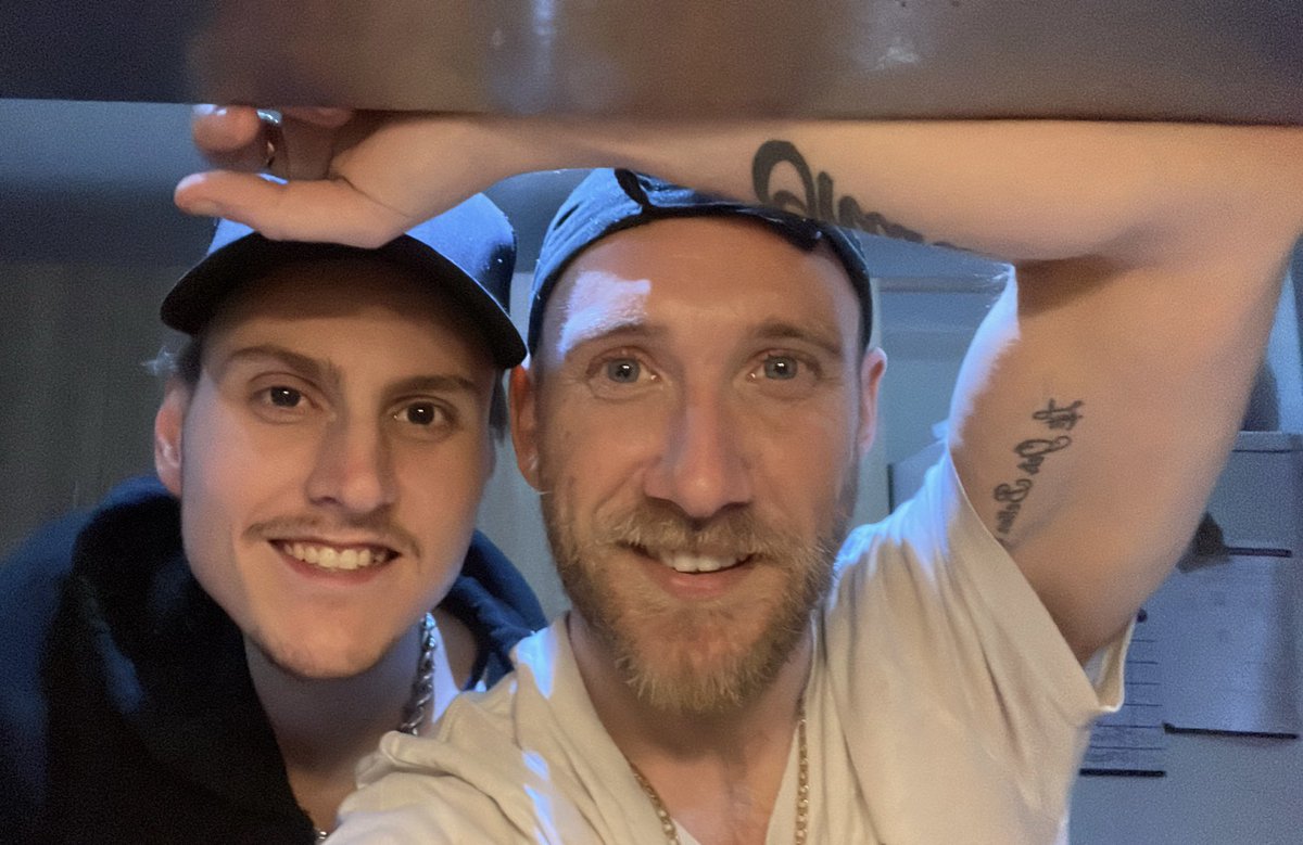 AlphaAngelxxx's tweet photo. Cuddle time with the lad @Leatherladd he needs daddy’s big strong arms 💪protecting him from nasty Freddie Kruger 😏😈😈😈 #DomSub #Ownership #Collaredlad #DM #Slave #Follow #Alpha #Domleather  #Restraints #Rough #Gayuk #Gayeurope #Gayusa #Scruff #Gaybdsm #Gaybondage #BBBH  #RT https://t.co/xSR2ZzVOdN