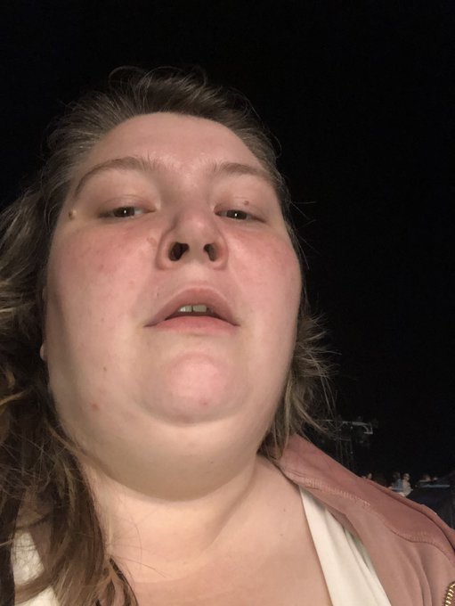 Wow I&rsquo;m having a complete blast at @beachfestival #BeachFestival #strongerwithmemorial https://t.co/<a class="tags" target="_blank" title="On Twitter" href="/?out=eyJ0eXAiOiJKV1QiLCJhbGciOiJIUzUxMiJ9.eyJpYXQiOjE3MjUzNDYxODcsImlzcyI6InR3cG9ybnN0YXJzLmNvbSIsIm5iZiI6MTcyNTM0NjE4NywiZXhwIjoxNzU2ODgyMTg3LCJyZWRpcmVjdF91cmwiOiJodHRwczovL3R3aXR0ZXIuY29tL2JlYWNoZmVzdGl2YWwifQ.uPP9FDAK5wH81jLWC786hwDV9W30ja0eGTzWooeb8GOHdn9_nlsBh-XXR7lHVOYbcF7T0MwfLBpwDli5jqOcFA">@beachfestival</a><a href="/tag/beachfestival"class="tags"><span>#beachfestival</span></a><a href="/tag/strongerwithmemorial"class="tags"><span>#strongerwithmemorial</span></a>