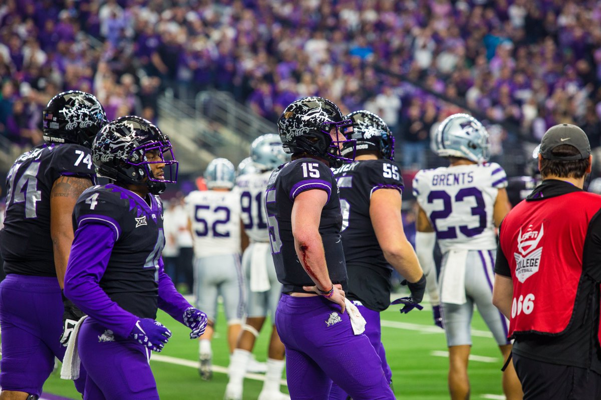 TCU's tweet photo. This team has it all - guts, determination, class, heart and talent. We are SO PROUD of you, @TCUFootball! You fought hard today. It's been an incredible season, and we're not done yet. Give 'em hell, TCU! #GoFrogs https://t.co/rwdc59uhoC