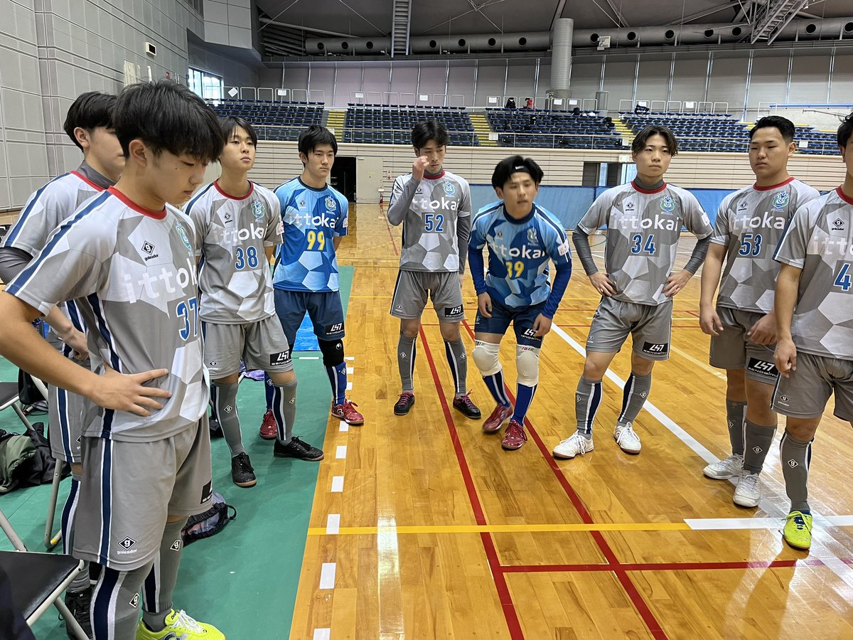 ＼さぁ、キックオフ！／

ユースチームのスターティング5はこちら！
FP #31 稲垣(C)、#42 北村、#47 鎌野、#52 伊藤
GK#39 中澤

応援よろしくお願いいたします！

#bellmare_f
#ittokai
#SENOBiRU
#TIVOLI