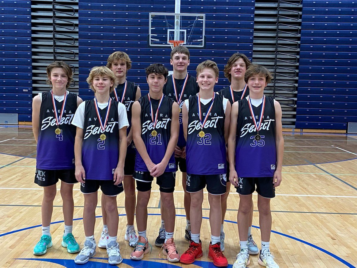 AveraSelectBB's tweet image. Avera Select 8th Purple went 4-0 today in Watertown to win the tournament. A very talented group that is trending in the right direction. #Together #BeSelect #FlowForDays