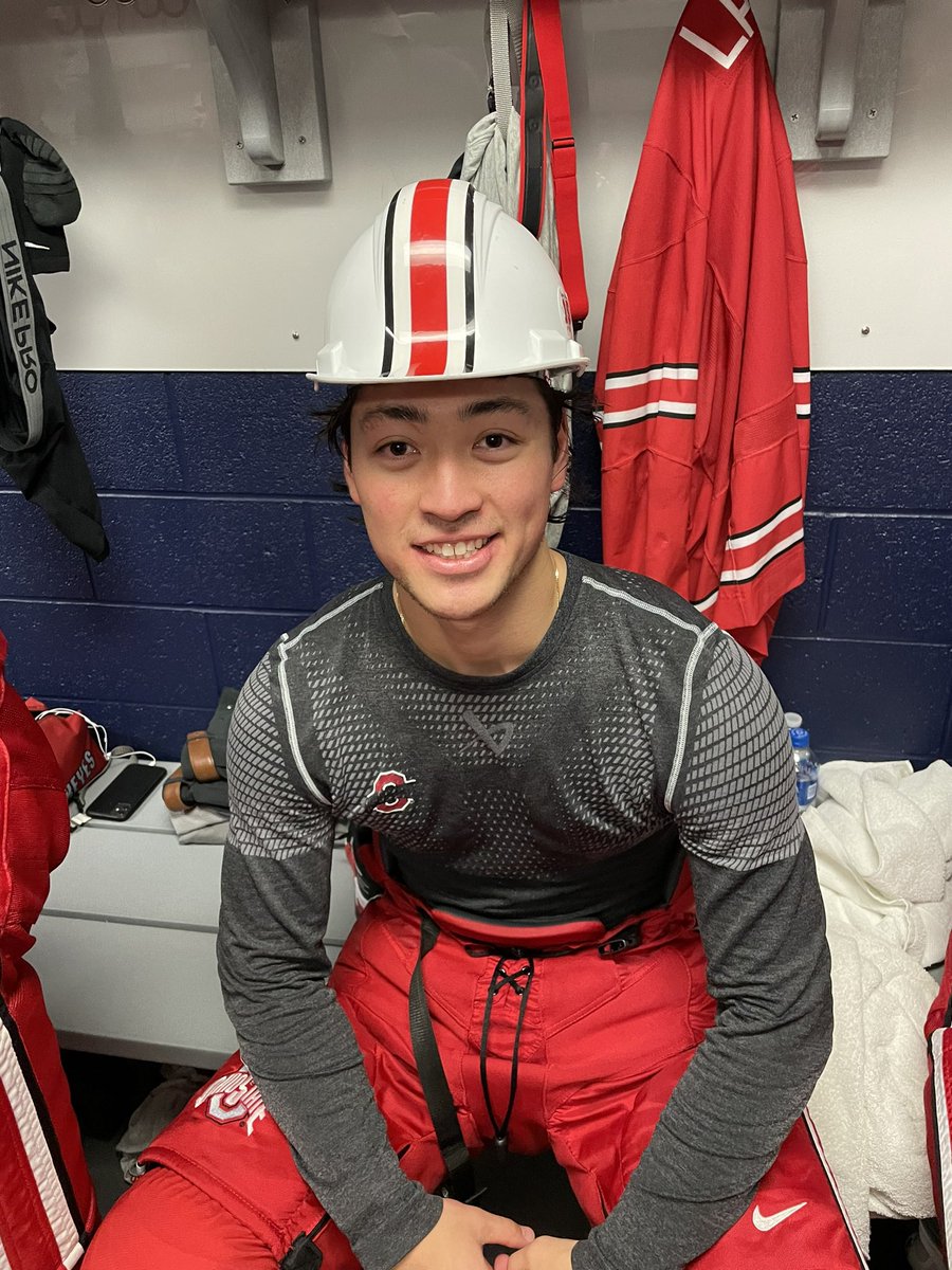 OhioStateMHKY's tweet image. After the 4-3 road win at Penn State …

⚫️ Game puck to the TEAM
🎩 Hard hat to John Larkin

#GoBucks @johnlarkin718