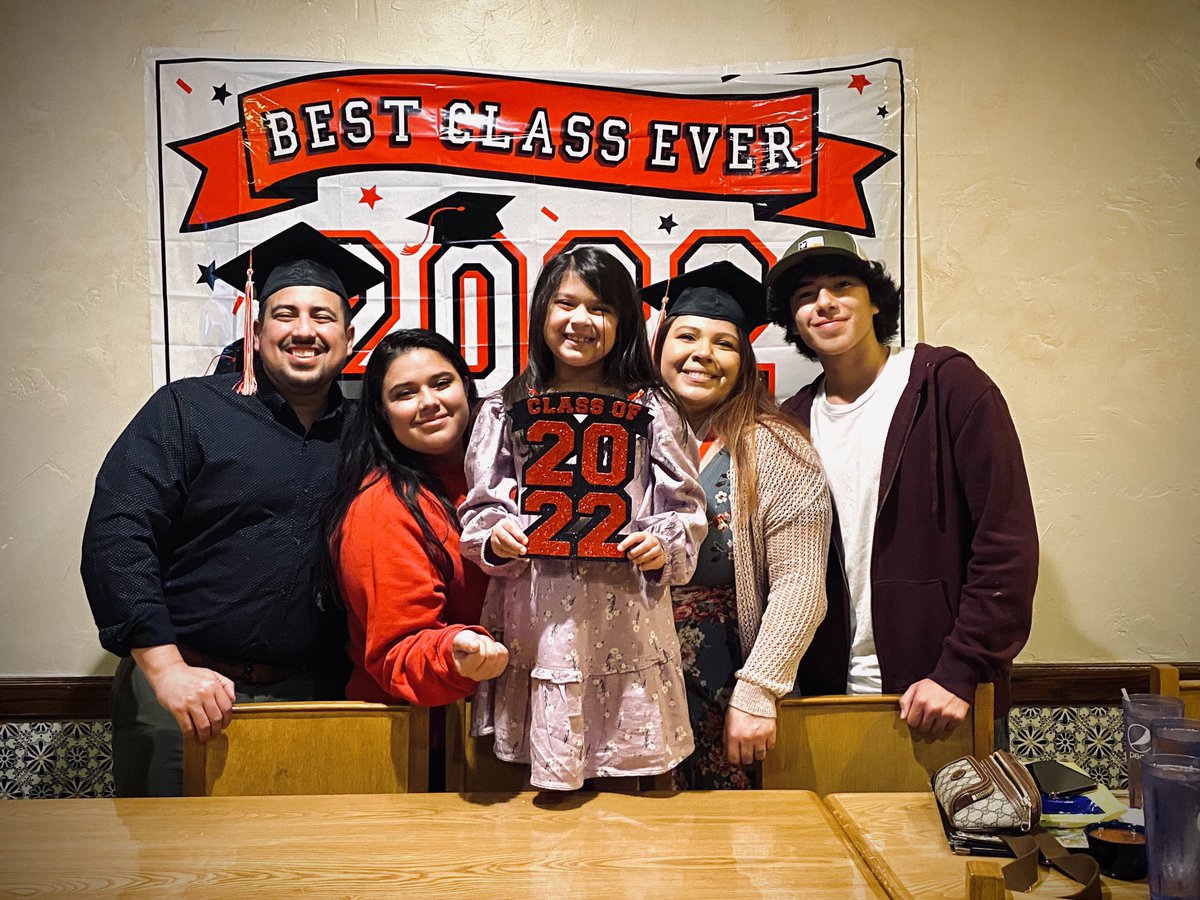 Mark A. Gil tweet media