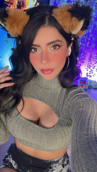 live :3 https://t.co/f1ejkvnwZM