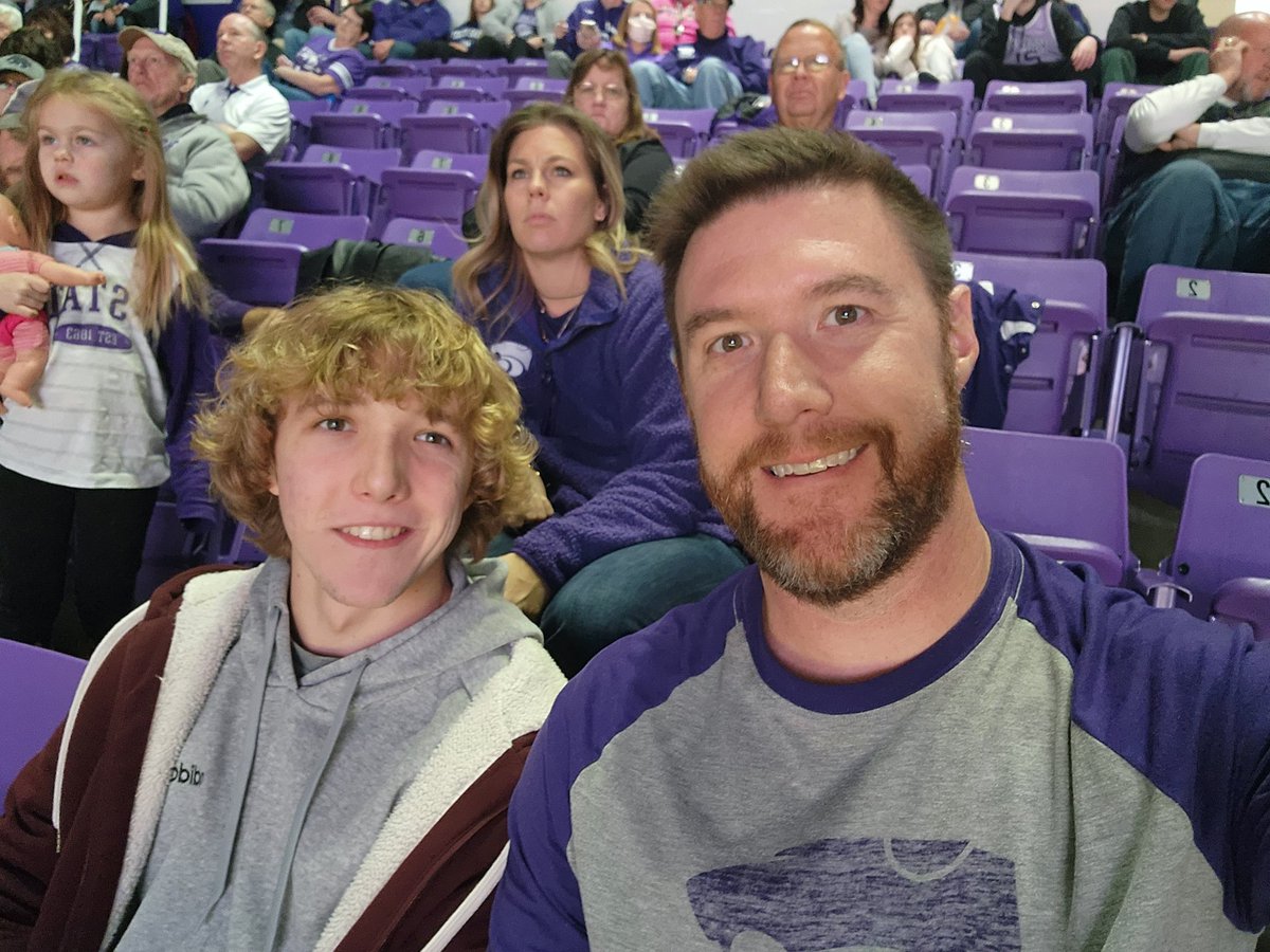 fenoglij's tweet photo. Great seats for this Wildcat/Shocker match up. #KStateMBB https://t.co/KCURzc1hi0