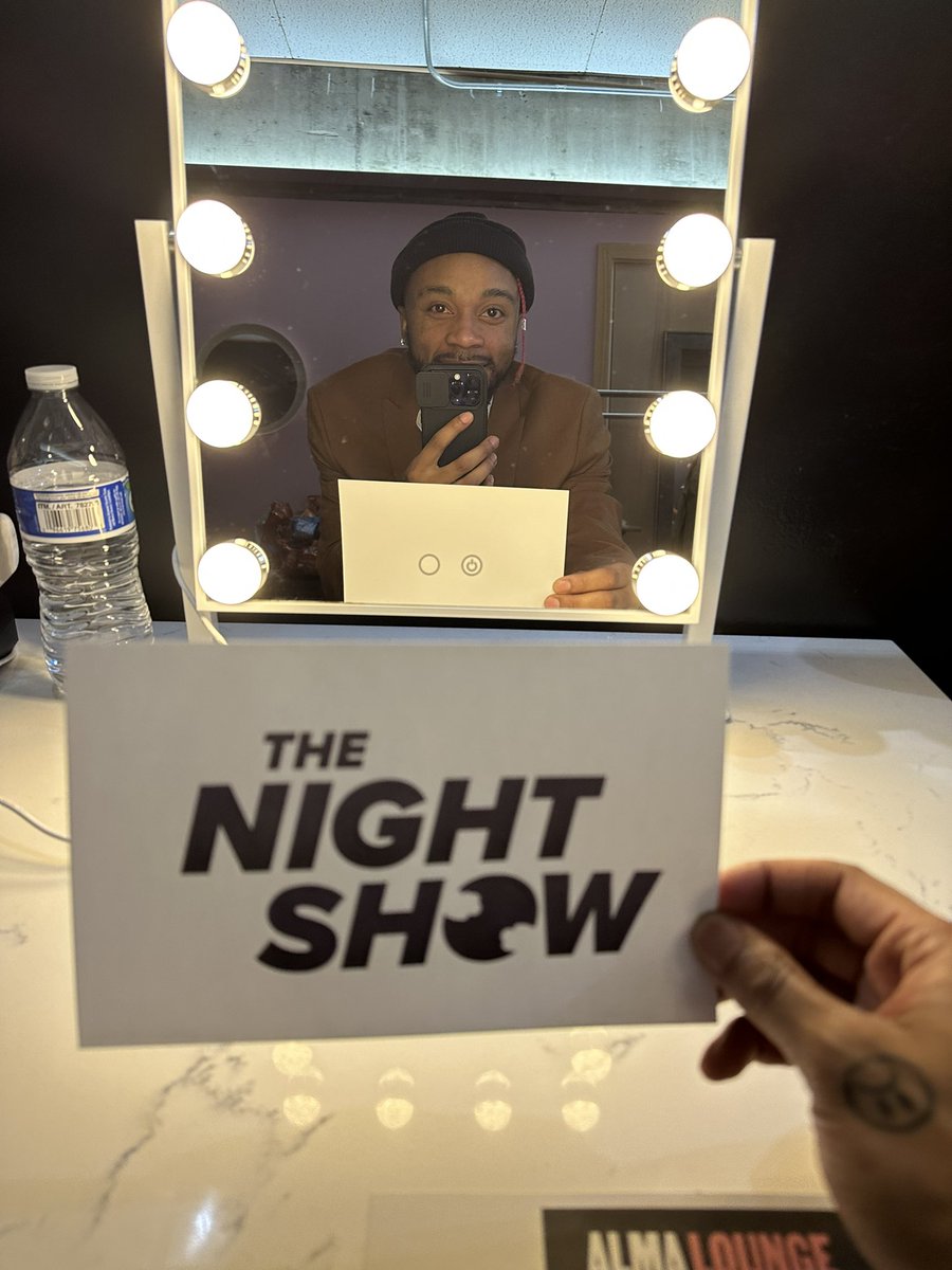 scopelex's tweet photo. Dream come true 🫶🏾
#lexscope x #thenightshow https://t.co/csGwl5MbPL