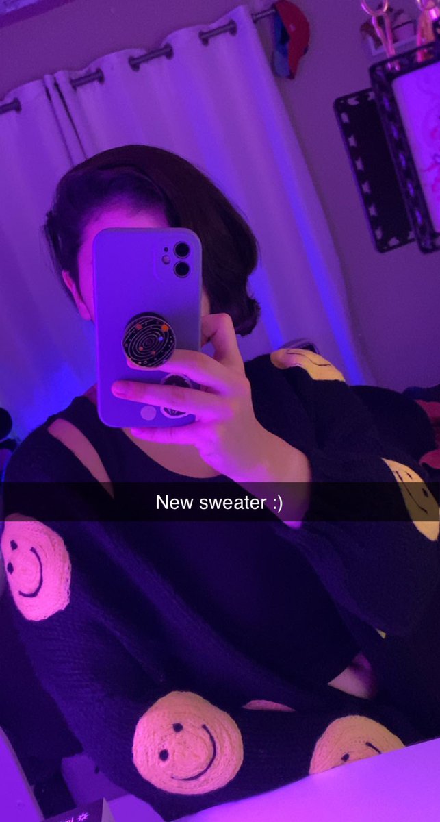 Jackmarastuff's tweet photo. New sweater :)  and my dog https://t.co/U00pdG1XZb