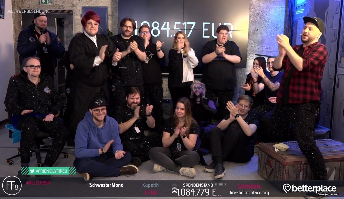 NadiineSardiine's tweet image. Alle loben! Ihr seid alle wahnsinnig toll ey! 
Ich liebe Friendly Fire über alles 🥺

#FriendlyFire8