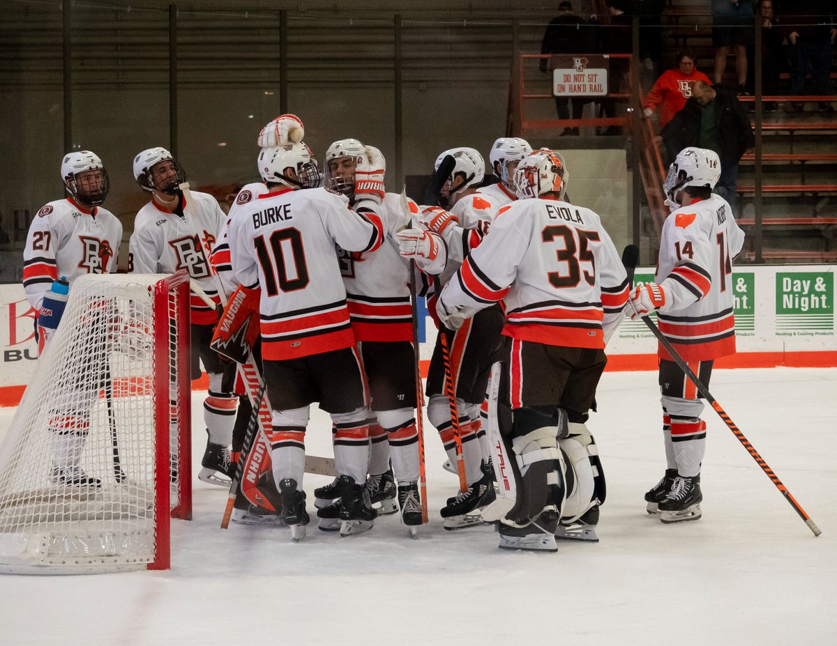 BGSUHKY's tweet photo. "Falcons Score Three Power Play Goals to Earn Sweep in the Soo"

📰: https://t.co/QPsCaPIWAe

We'll see you in the Slate next weekend for a series against No. 11 Minnesota State!

🎟️: https://t.co/rBYlR5HDl6 https://t.co/wDeVDbyY6M
