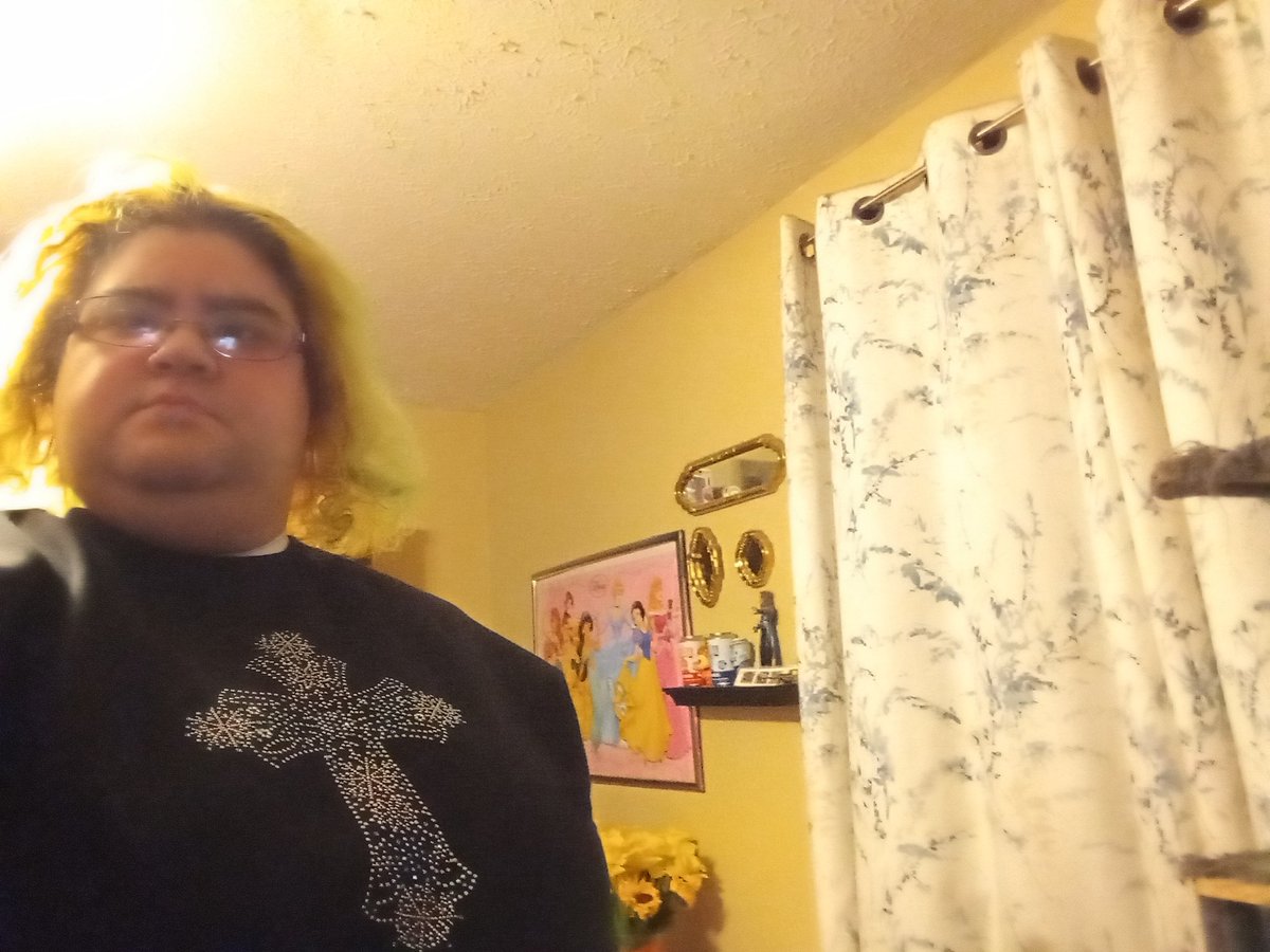 Kristy Sample tweet media