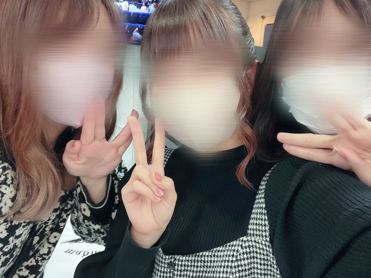 rm___ygds's tweet photo. 一貴くんはじまりのハルジオンで昨日のライブ1番激エモ感情爆発してしまった
ハルジオン聴けたことも一貴くんがなんにも変わってなかったことも嬉しすぎて2人の顔も浮かんで泣いた😭
一貴くんも推しの子達もだいすき🥹 https://t.co/w0pWMSlNjT