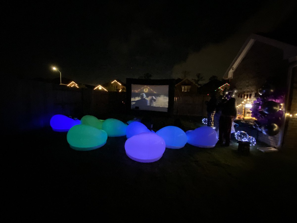 Backyardvibes__'s tweet image. The light ups are my fav 🔥